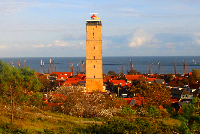 Die Regatta-Teilnehmer im Zielhafen West-Terschelling am 19. Oktober 2019 &copy; Andreas Zedler