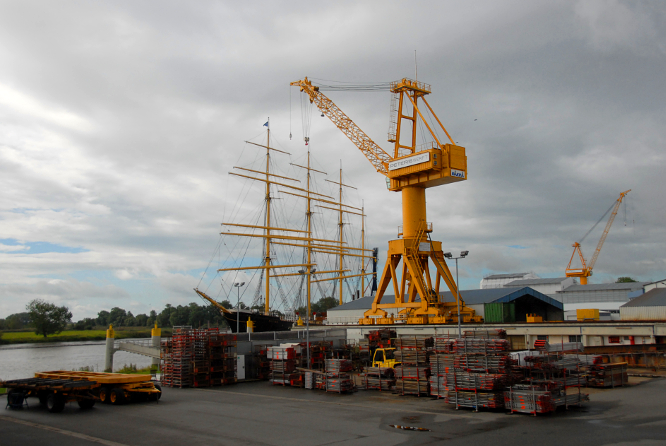 Die PEKING am Vortag der Heimreise am Ausrüstungskai der Peters Werft in Wewelsfleth am 6.9.2020 &copy; Andreas Zedler